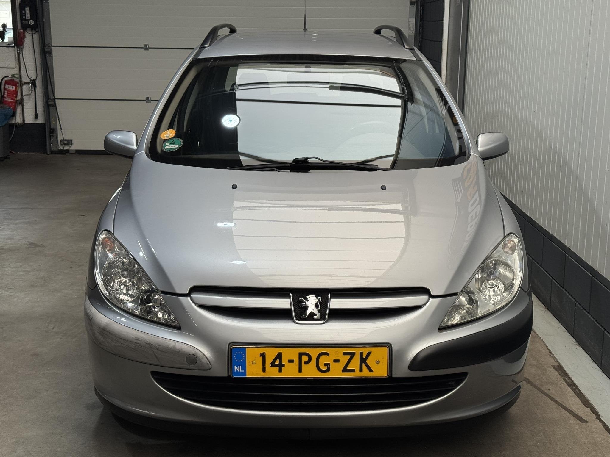 Peugeot 307 Break 1.6-16V XS, Stof, Gebruikt, 4 cilinders, Origineel Nederlands