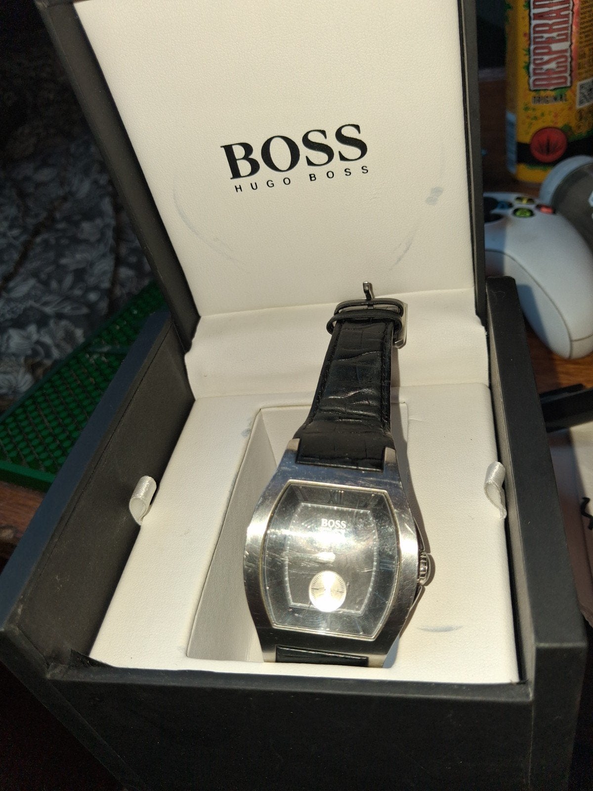 Hugo Boss horloge met lederen band, Overige merken, Staal, Polshorloge, Ophalen of Verzenden