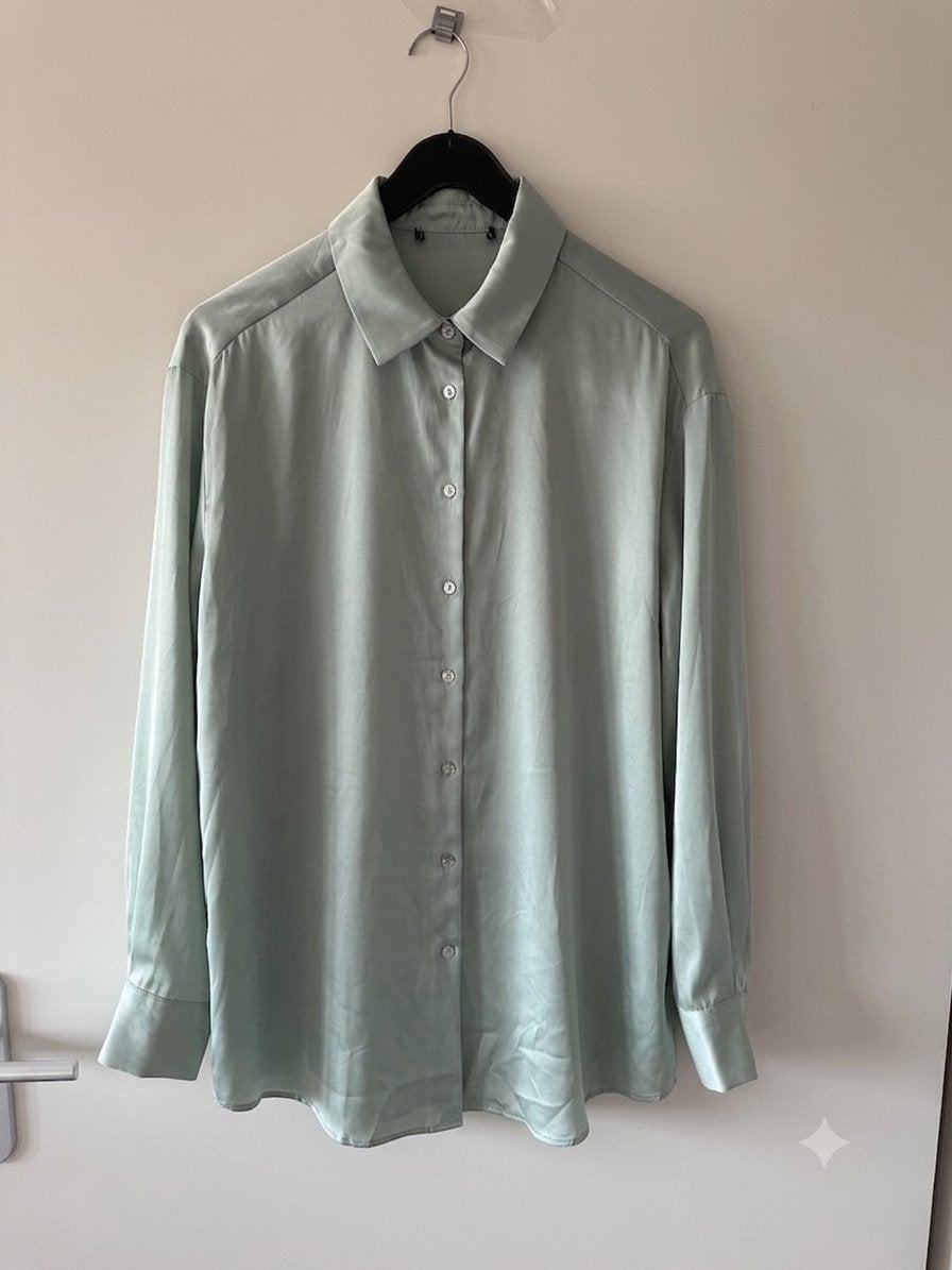 Zara satijnen blouse - Lichtgroen. Mt L, Ophalen of Verzenden, Zo goed als nieuw, Groen