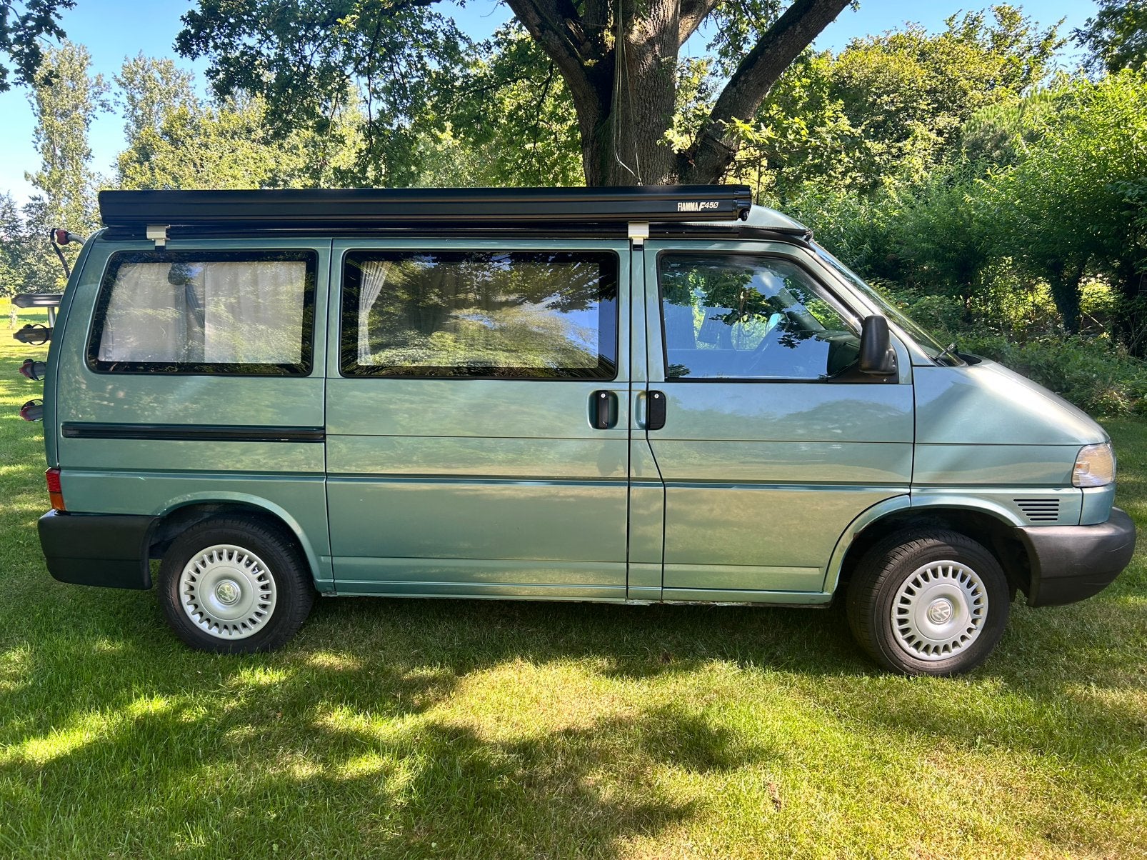 Volkswagen California 2.5 TDI 75KW 2000 Groen, Caravans en Kamperen, Campers, Buscamper of Camperbus, Volkswagen, Diesel, Particulier