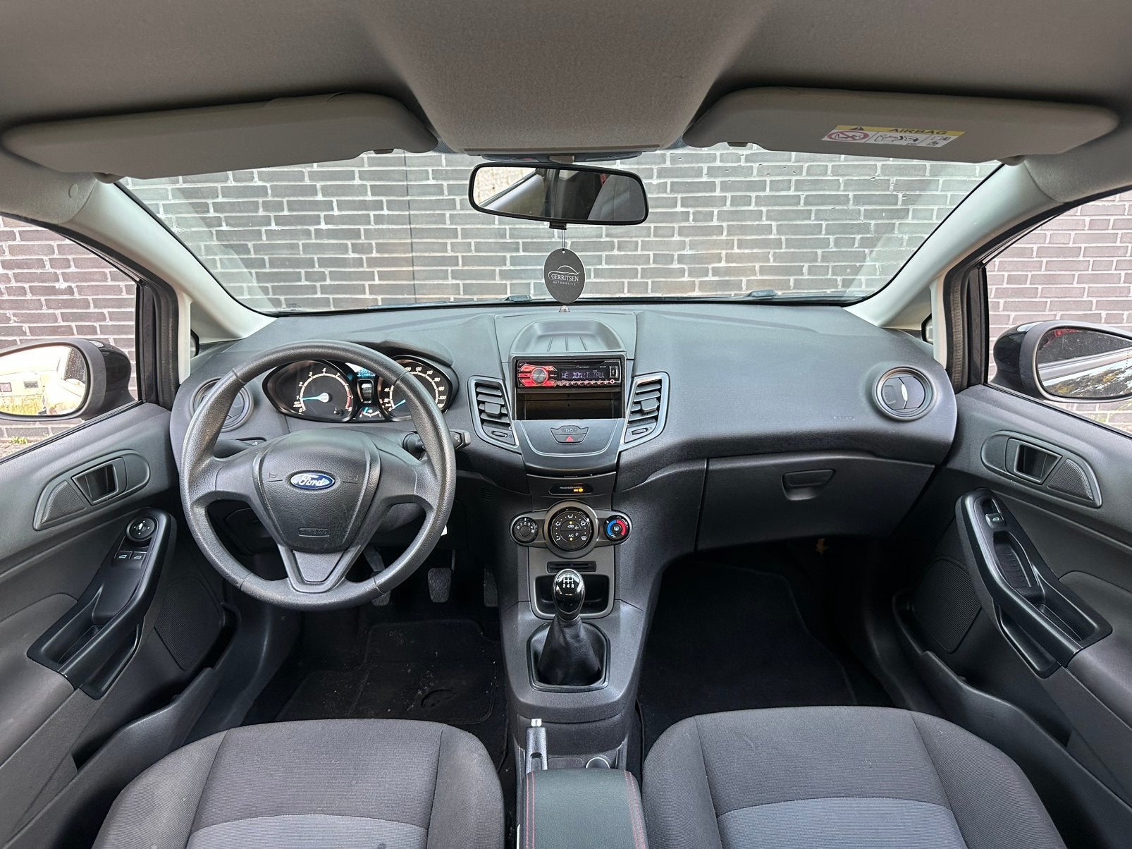 Foto 22 van Ford Fiësta 1.25 44KW 3DR 2014 Zwart/17INCH/CRPLY/NW ONDRHD