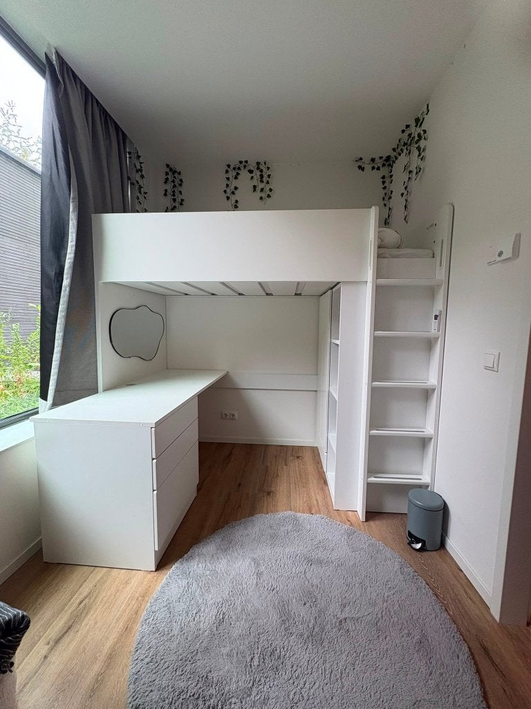 SMÅSTAD Hoogslaper met bureau / Bunkbed with desk, Huis en Inrichting, Ophalen, Gebruikt, Eenpersoons, 200 cm
