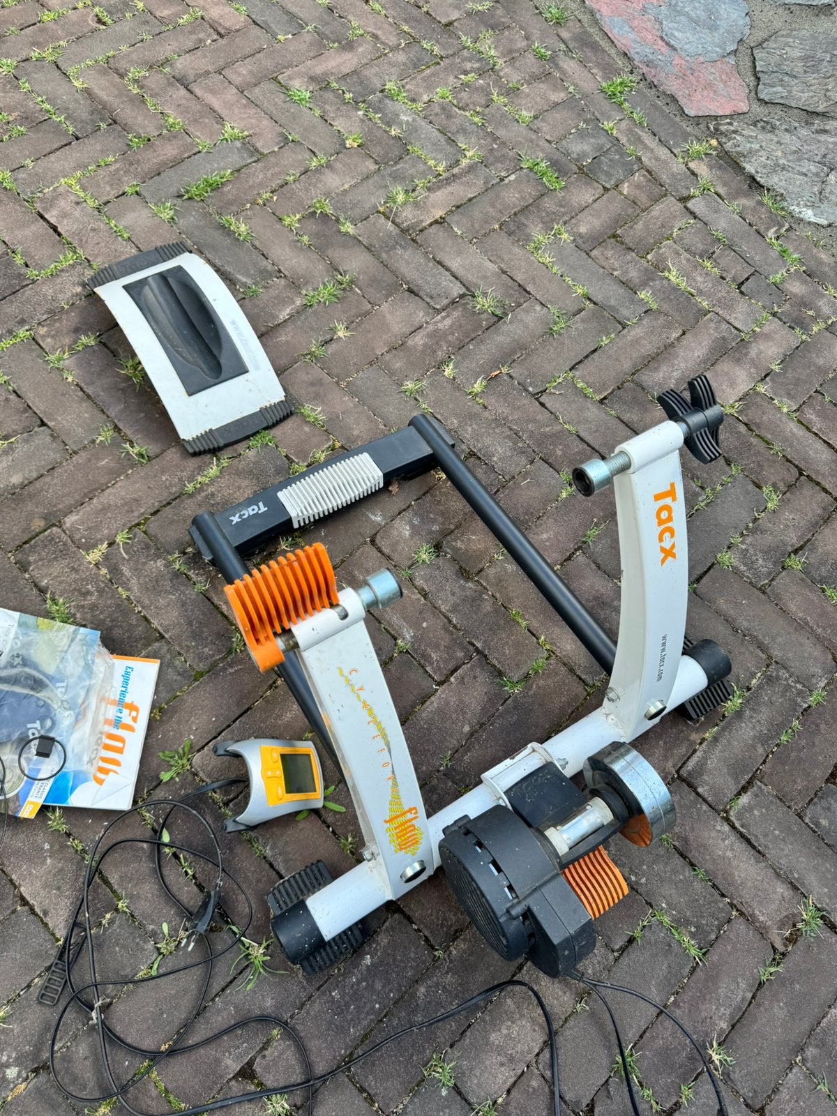 Tacx flow, Ophalen, Gebruikt, Metaal, Hometrainer