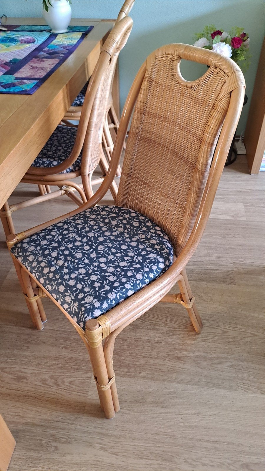 Eetkamerstoelen 6 rotan (Drachten), Ophalen, Bruin, Vier