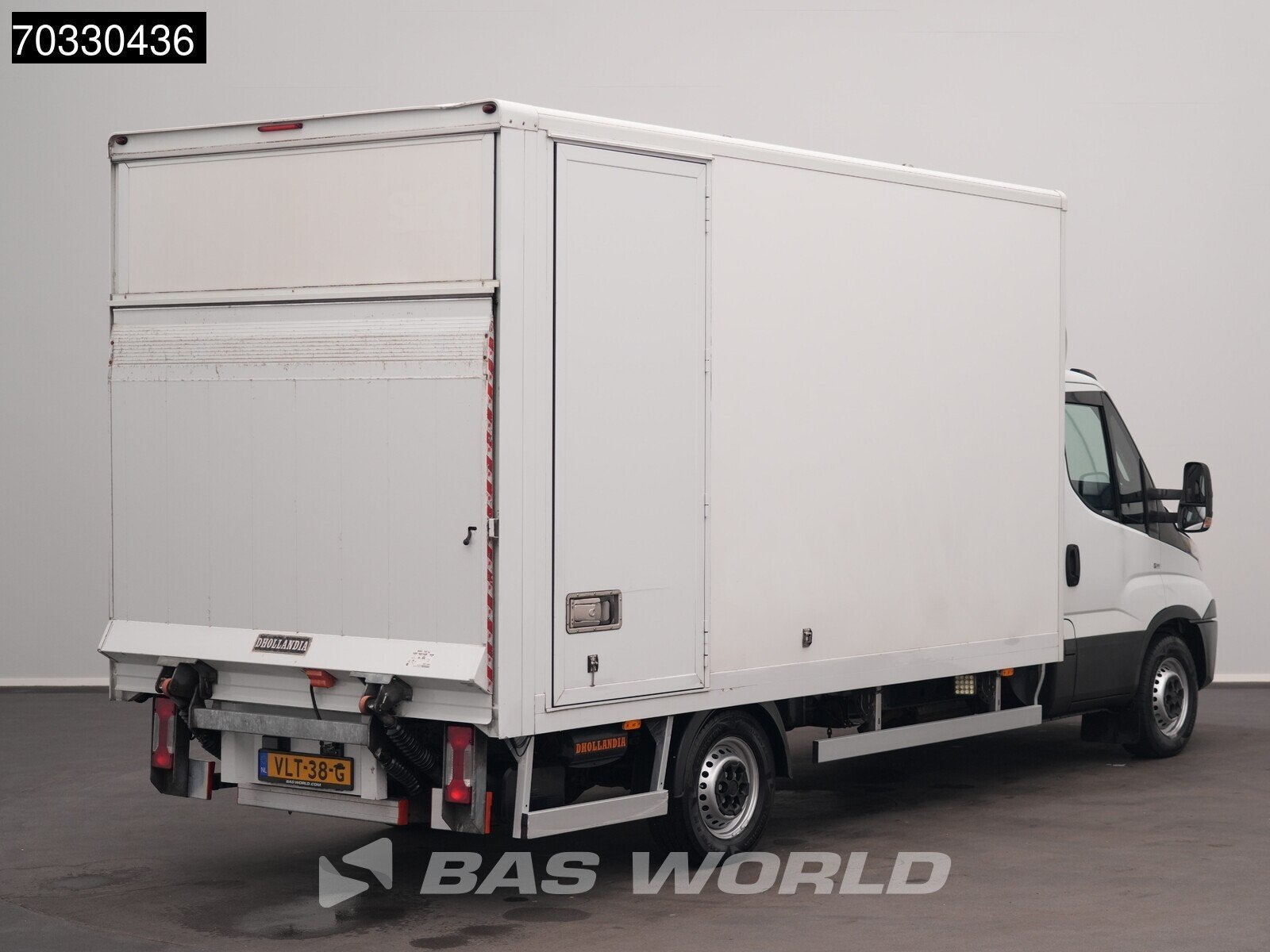 Iveco Daily 35S14 Automaat Laadklep Zijdeur Bakwagen Airco C, Auto's, Bestelauto's, Automaat, Stof, Gebruikt, Euro 6