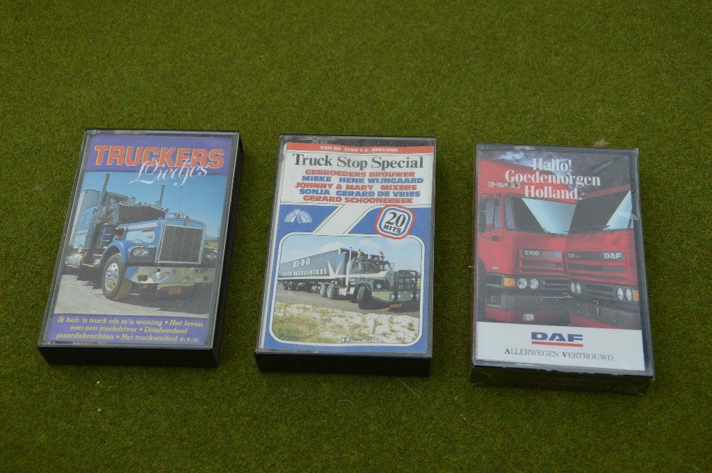 3 vintage cassettebandjes met Truckers liedjes / DAF Hallo g, Cd's en Dvd's, Cassettebandjes, Gebruikt, 2 t/m 25 bandjes, Ophalen of Verzenden