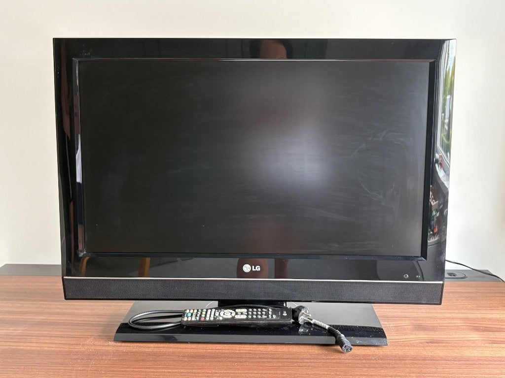 Televisie LG, Ophalen, Gebruikt, 50 Hz, 100 cm of meer