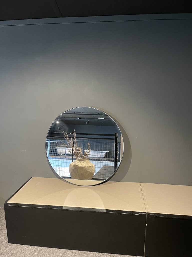 Ronde spiegel met zwart frame ⌀80 cm, 125 cm of meer, Zo goed als nieuw, Minder dan 100 cm, Looox