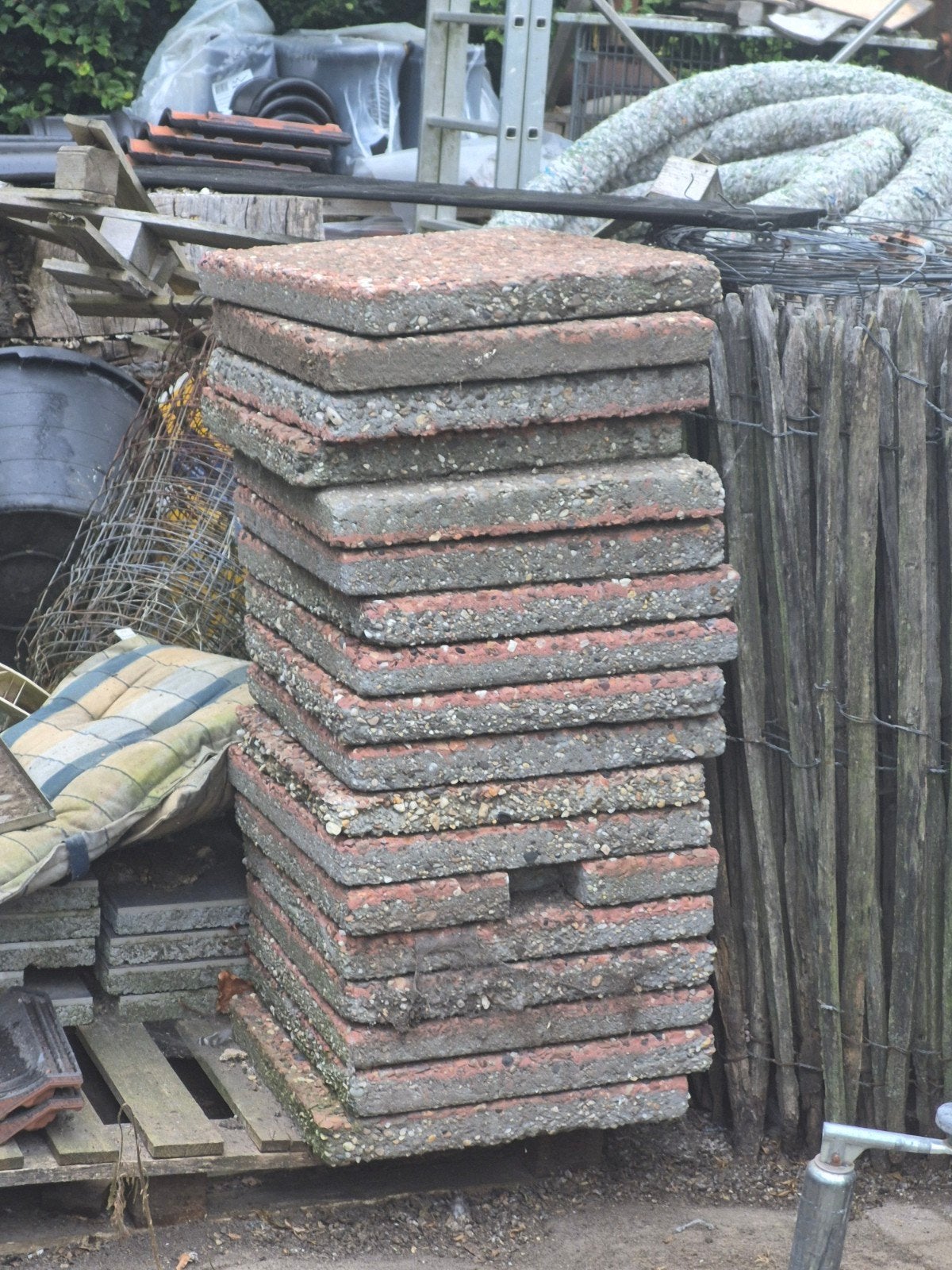 Gebruikte terrastegels - Ideaal voor tuin of pad, Ophalen, Gebruikt, Minder dan 5 m², Beton