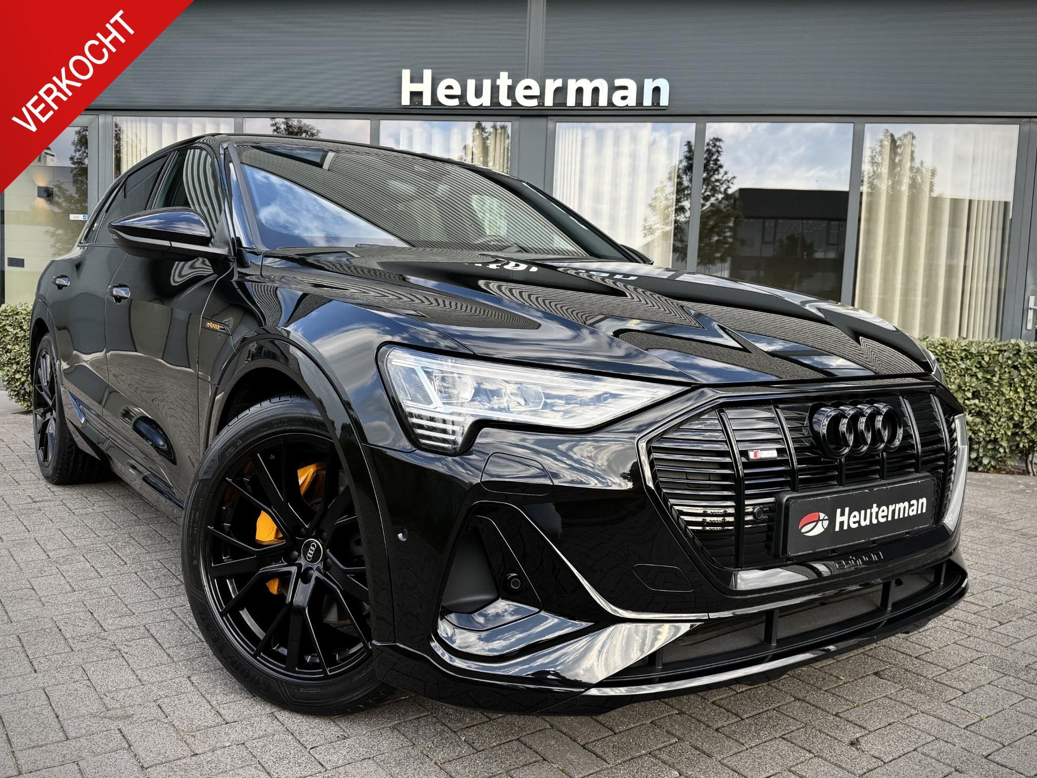 Audi e-tron 55 Quattro S Line Black Edition/Leder/96%SOH, Automaat, 95 kWh, Zwart, Leder