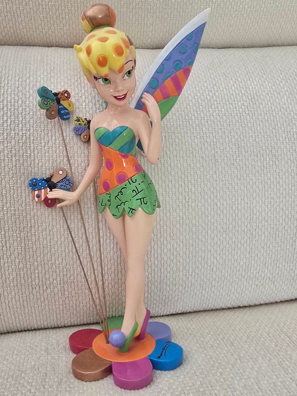 Disney Britto Tinker Bell on Flower (Tinkerbel op bloem), Ophalen of Verzenden, Overige figuren, Nieuw, Beeldje of Figuurtje
