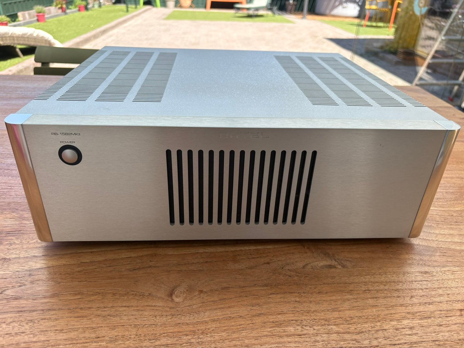 Rotel RB1582 MKII poweramp incl garantie, Overige merken, Ophalen of Verzenden, Zo goed als nieuw, 120 watt of meer