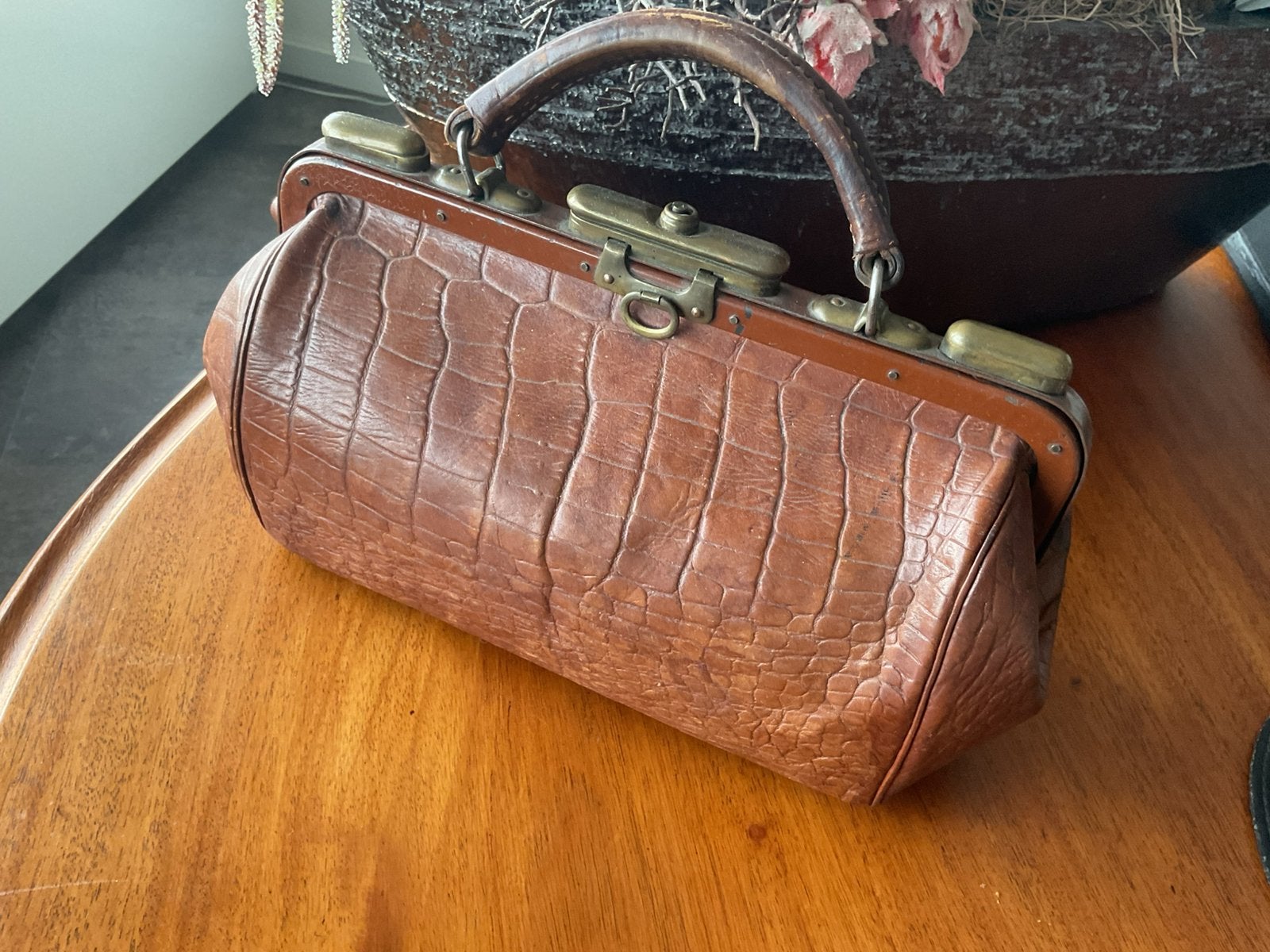 Orrigineel oud dokterstasje 35 x 18 cm., Ophalen of Verzenden, Gebruikt, Bruin, Handtas