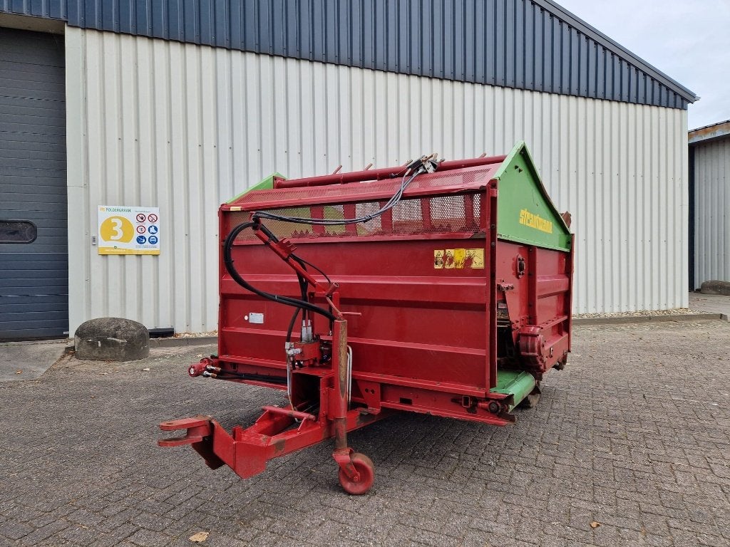 Strautmann blokkenverdeelwagen, Ophalen, Veehouderij, Voertechniek
