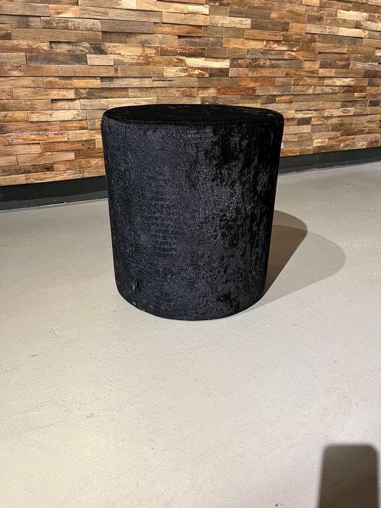 Room 108 Rotterdam Claudi poufe van €419.-  nu voor € 65,-, Ophalen, Zo goed als nieuw, Rond, Minder dan 50 cm