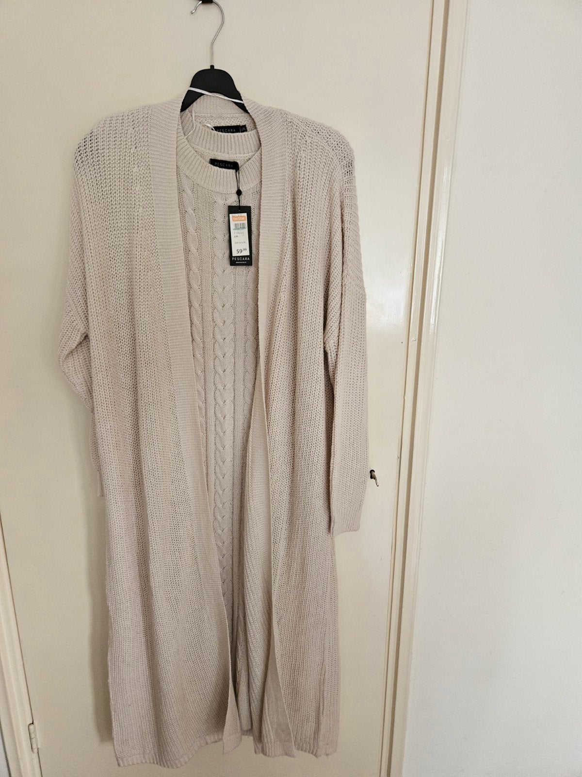 Nieuwe Pescara 2-delige set: gebreide jurk en lang vest (L/X, Kleding | Dames, Pescara, Ophalen of Verzenden