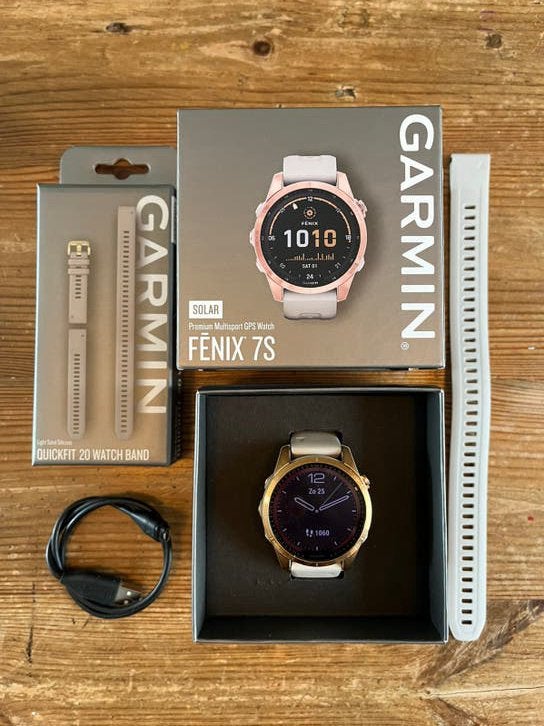 Garmin Fenix 7S Solar Sapphire Rosé Gold., Zwart, Ophalen of Verzenden, Zo goed als nieuw, GPS