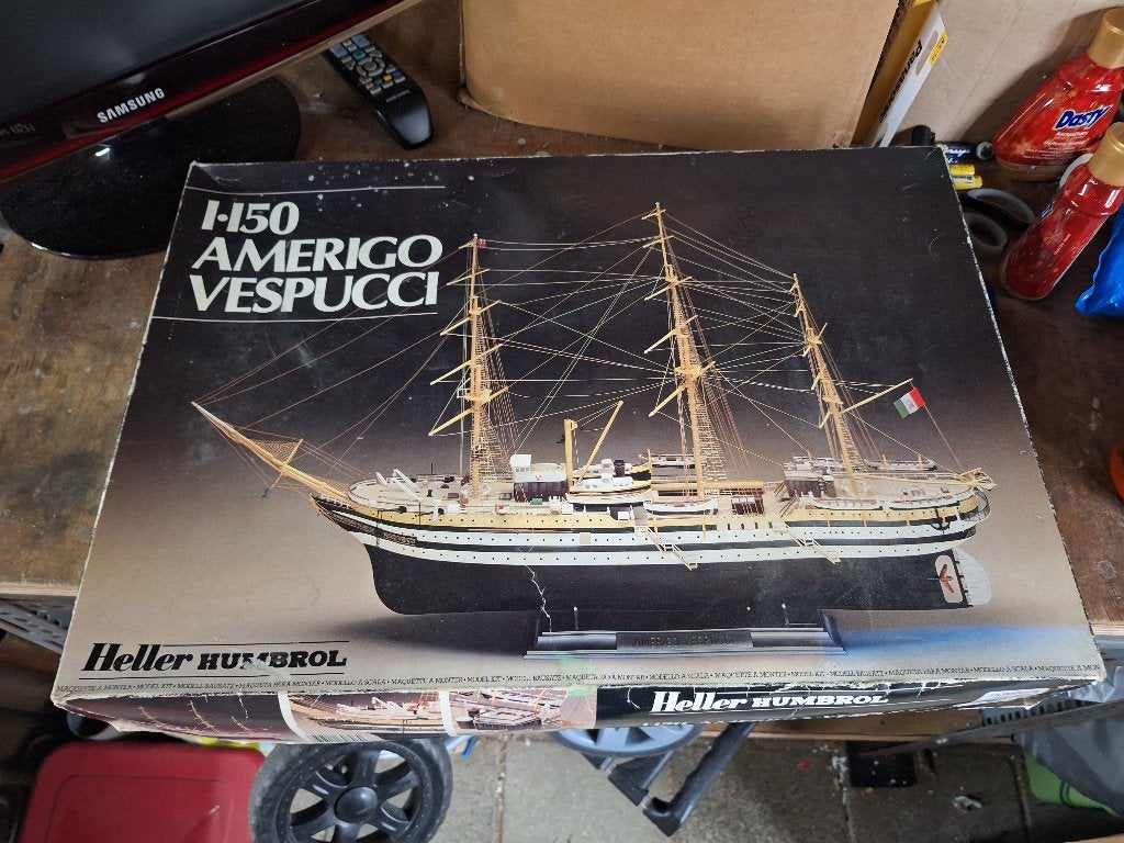 Vintage bouwmodel Heller 1:150 schip Amerigo Vespucci mib, Ophalen of Verzenden, Nieuw