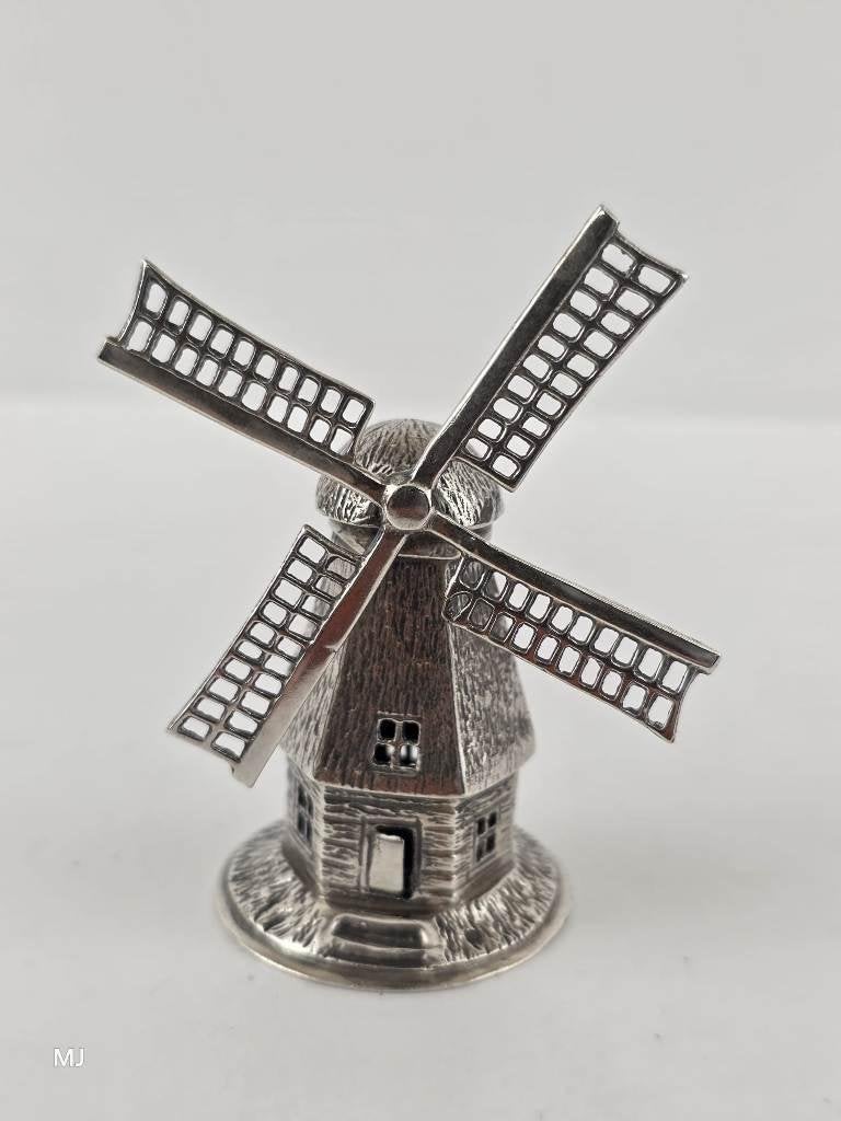 Zilveren miniatuur Molen                                Z231, Ophalen of Verzenden, Zilver