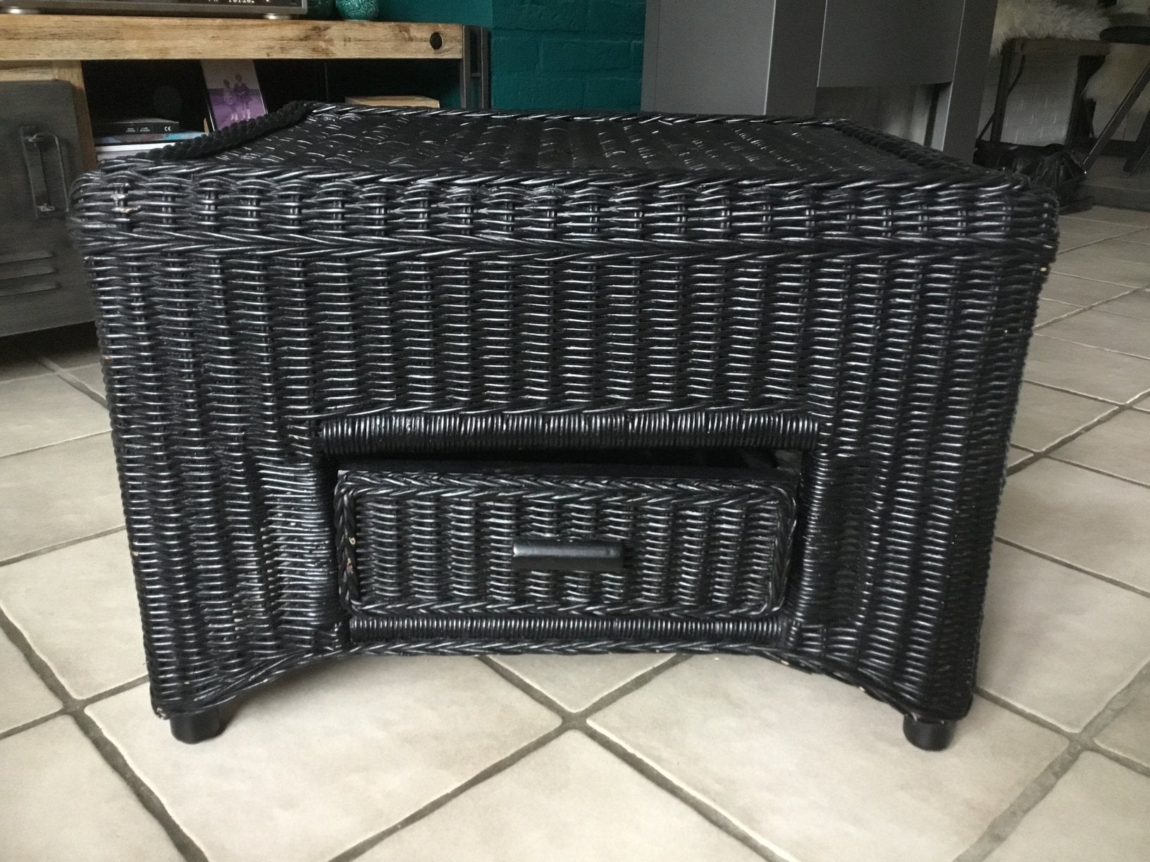Manou hocker + lade  55 x 43 x 39, Ophalen, Gebruikt, Landelijk, Rechthoekig