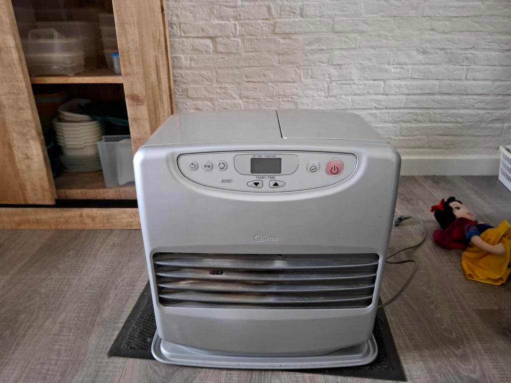 Qlima SRE 8040 TC petroleumkachel, 30 tot 80 cm, Kachel, Ophalen of Verzenden, Zo goed als nieuw