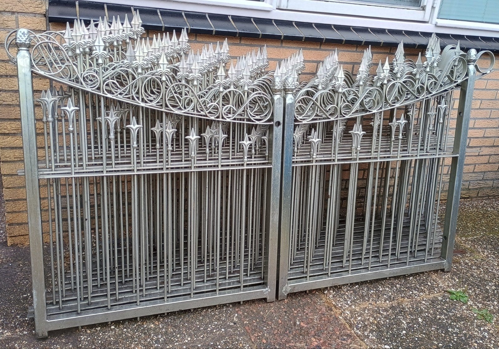 Sierhekwerk met poort (26 meter) – Nieuw!, Met poort, Nieuw, Ophalen of Verzenden, Sierhekwerk