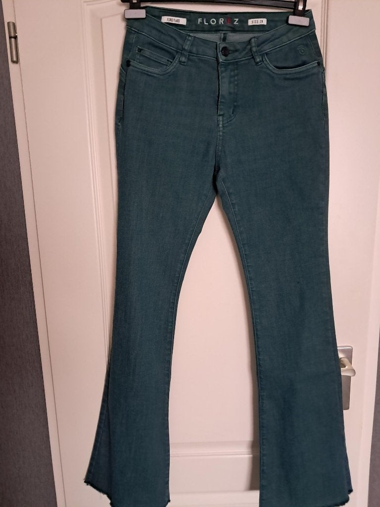 Broek Florez ( Flair ) maat : 29 kleur : Groen, Overige kleuren, Ophalen of Verzenden, Zo goed als nieuw, W28 - W29 (confectie 36)