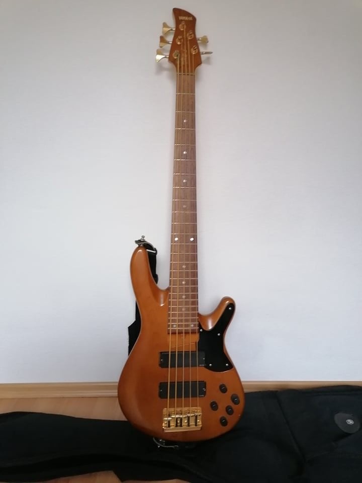 Yamaha TRB5 Bas 5 string 1990's made in Japan, Muziek en Instrumenten, Snaarinstrumenten | Gitaren | Bas, Ophalen, Gebruikt, Elektrisch
