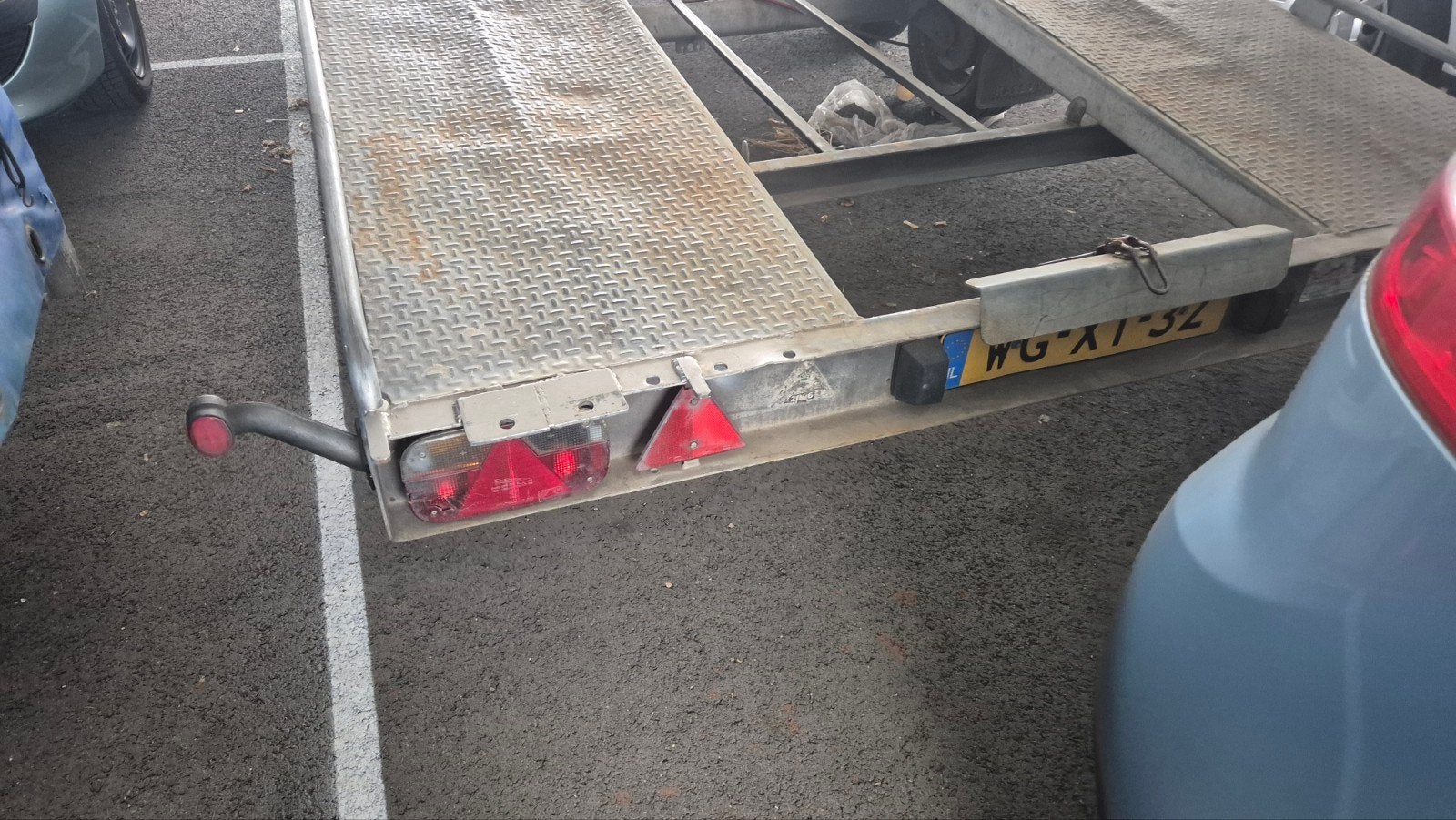 Witteveen B.V. Autotransporter 2500 kg, Ophalen, Y, V, Y