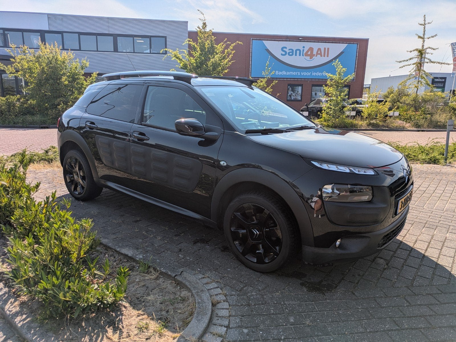 Citroën C4 Cactus 1.2 E-vti 82 Etg5 Airdream 2014 Zwart, Stof, 725 kg, 31 €/maand, Origineel Nederlands
