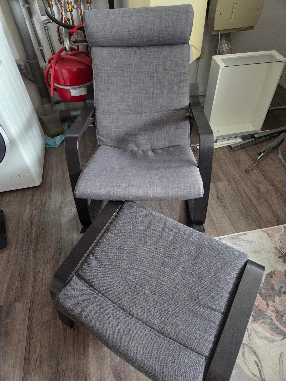 grijze fauteuil schommelstoel met voetenbankje / Poäng IKEA, Ophalen, Grijs, Hout, Eén
