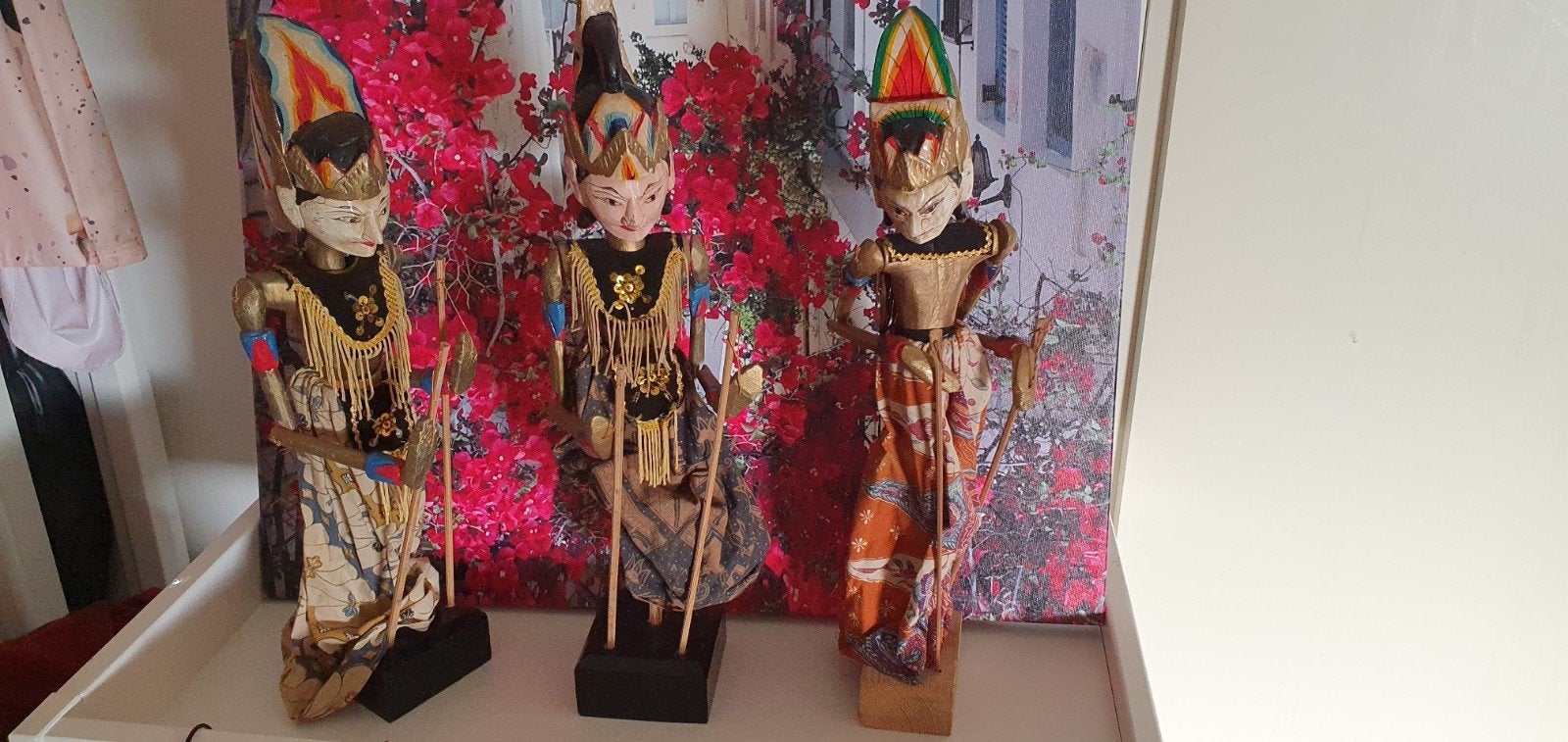 Set van 3 oude Indonesische Wayang Golek poppen, Verzenden