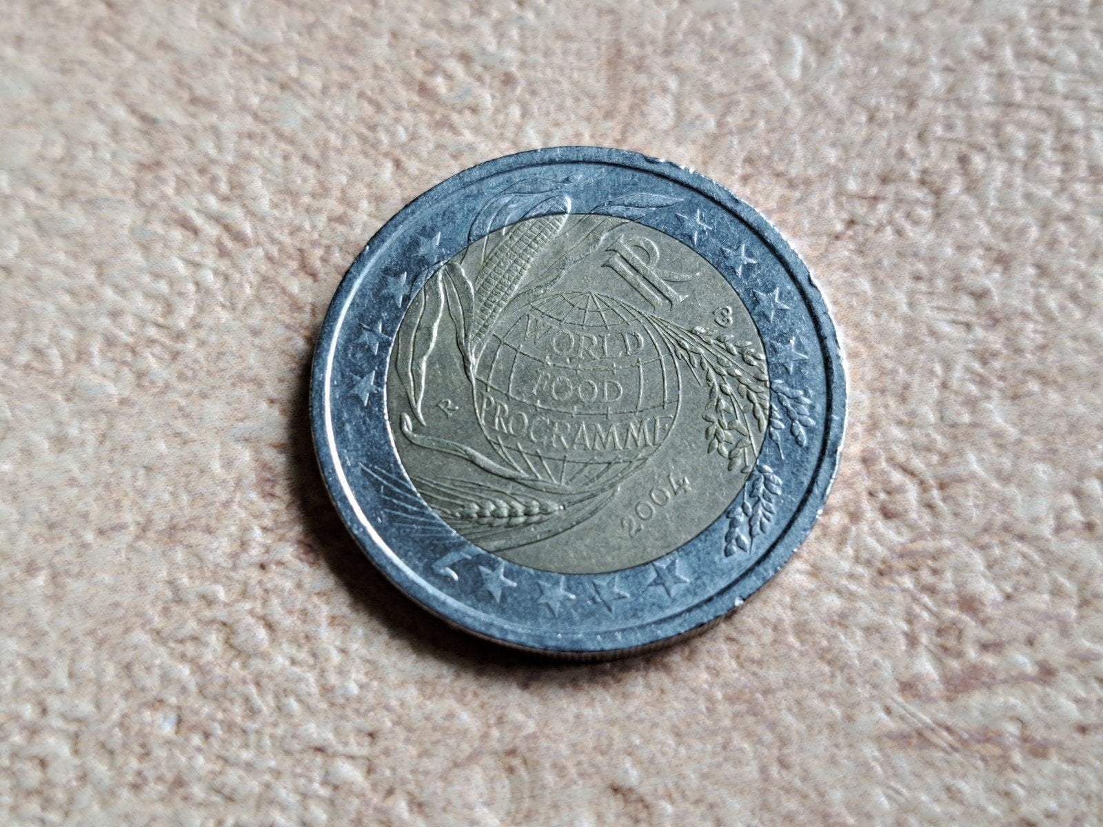 2 euro cc Italië World Food Program 2004, Postzegels en Munten, Ophalen of Verzenden, Italië, 2 euro