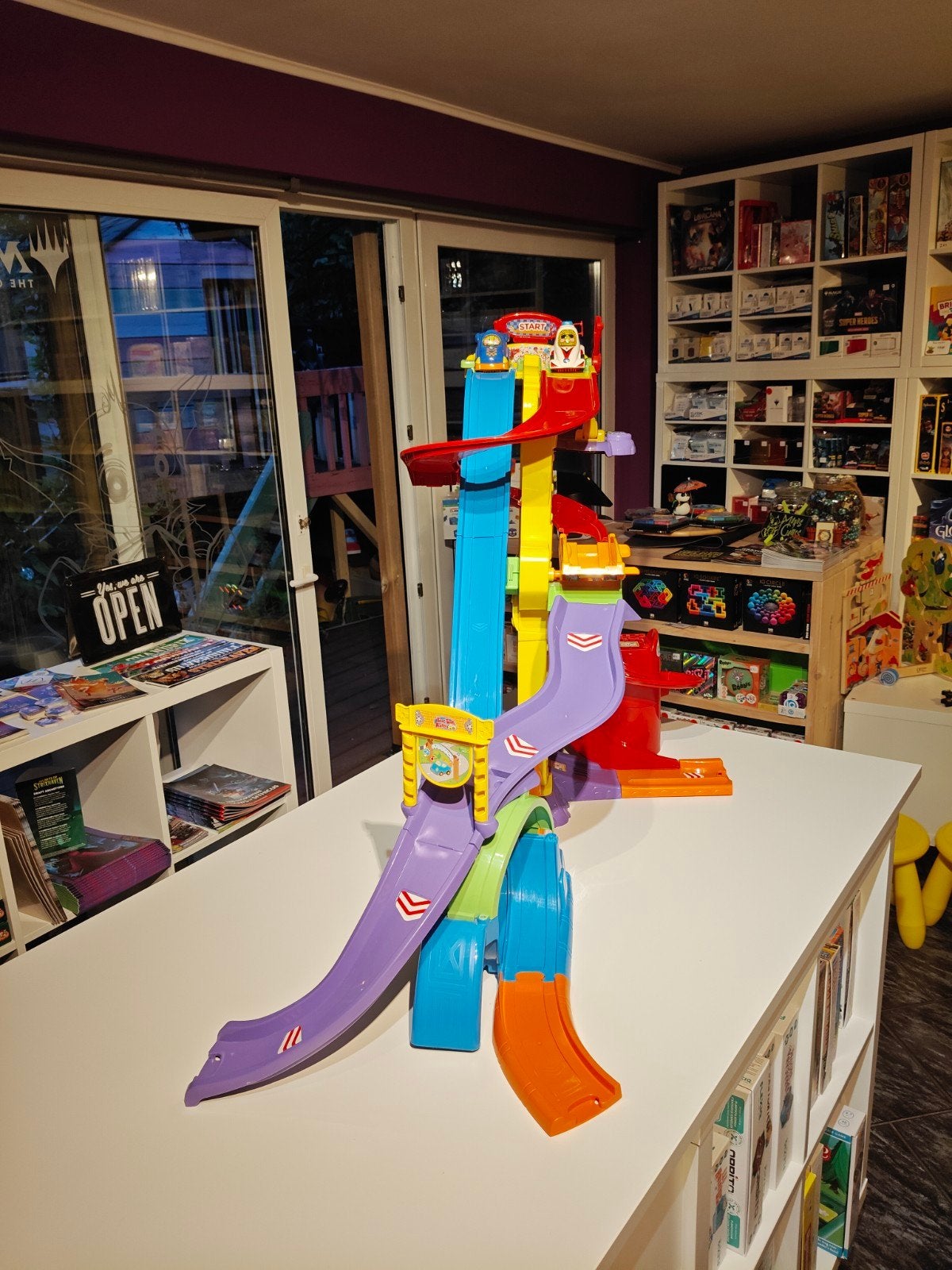 VTech Toet Toet Auto's Stuntbaan met 2 auto's, Zelf te bouwen, Elektrisch, Ophalen, Overige merken