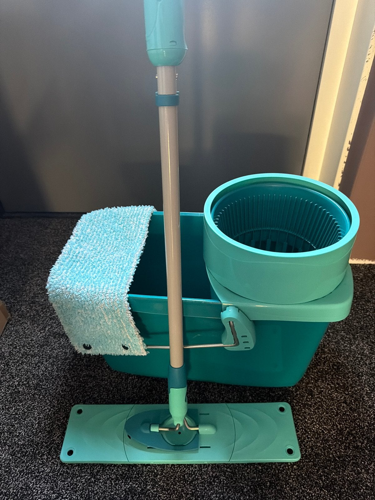 Leifheit Clean Twist Mop en Emmer Set, Huis en Inrichting, Schoonmaakartikelen, Ophalen, Mop of Dweil