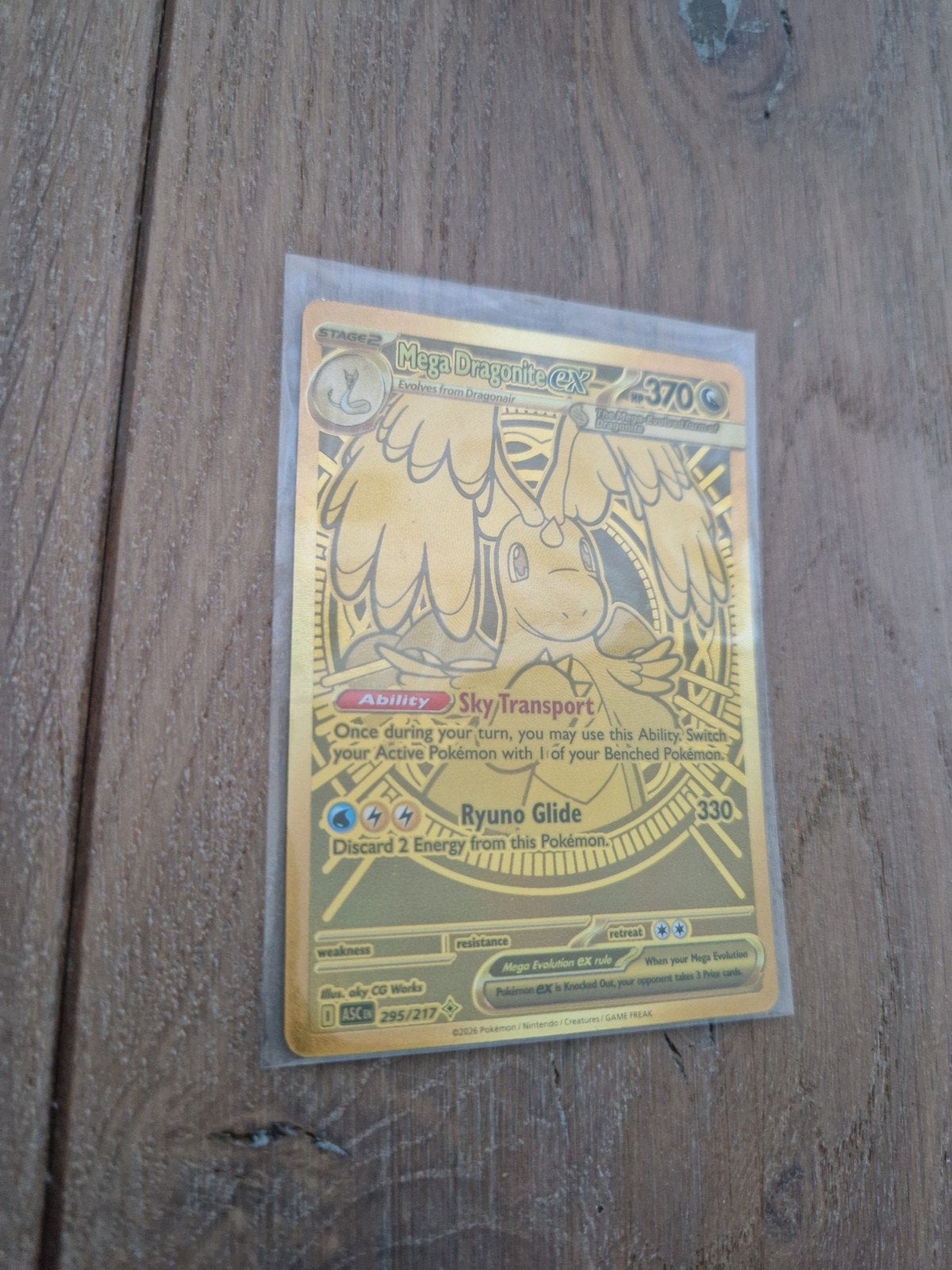 Mega Dragonite EX Gouden Pokémon Kaart, Ophalen of Verzenden, Zo goed als nieuw
