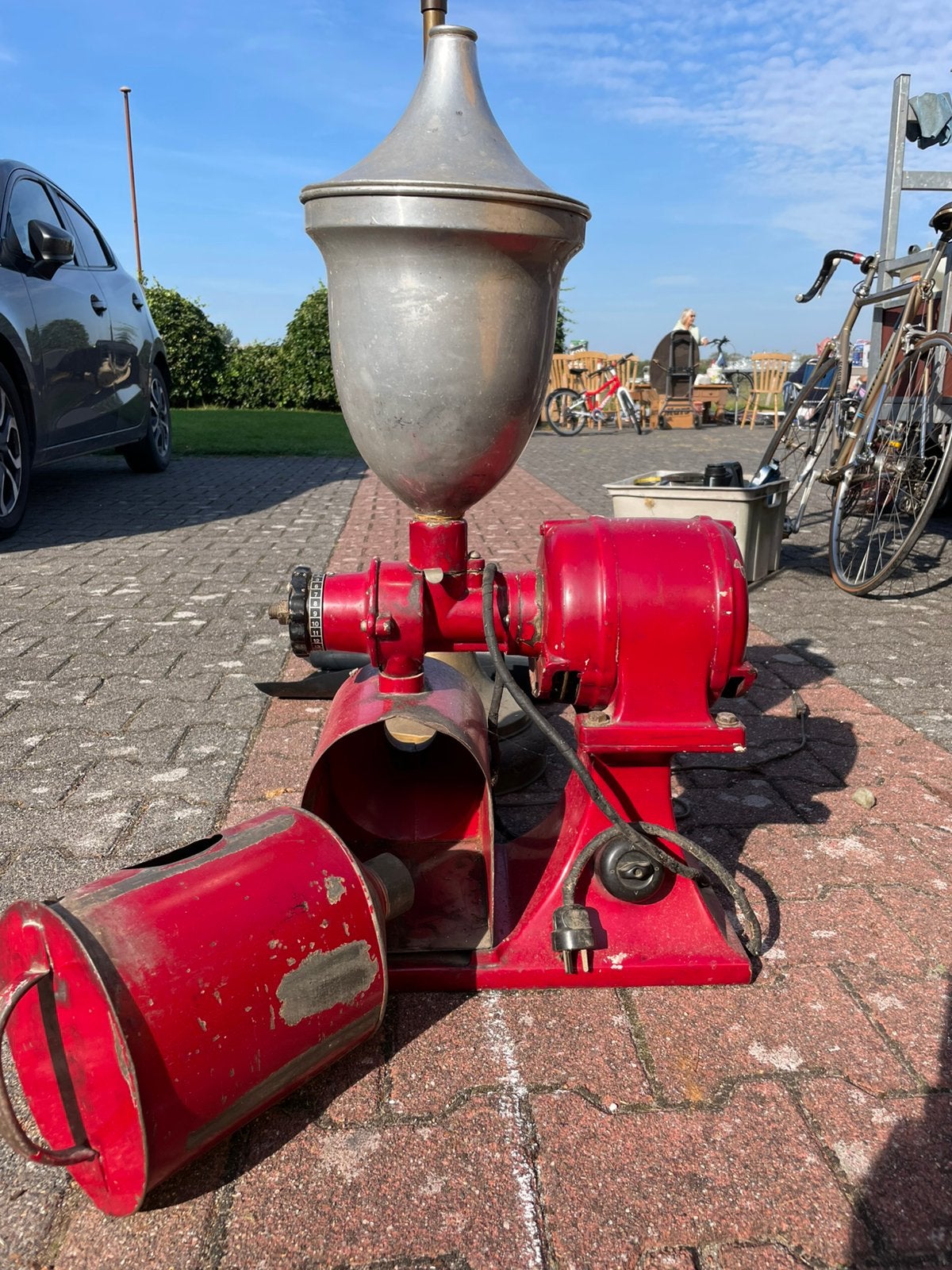 Koffiemaler vintage, Ophalen