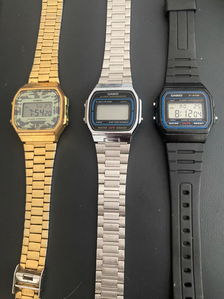 Set van 3 Casio horloges: goud, zilver en zwart, Gebruikt, Polshorloge, Ophalen of Verzenden, Overige materialen