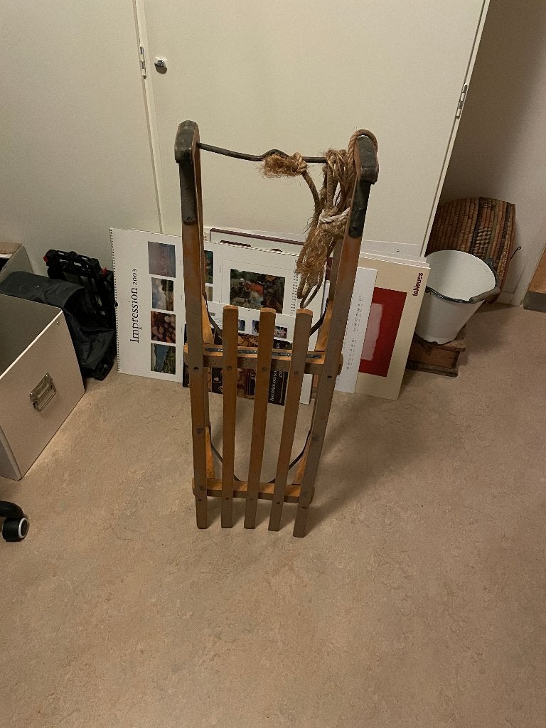 vintage houten slee  voor 2 personen met leuning/rekje, Ophalen, Rugleuning, Gebruikt, Hout