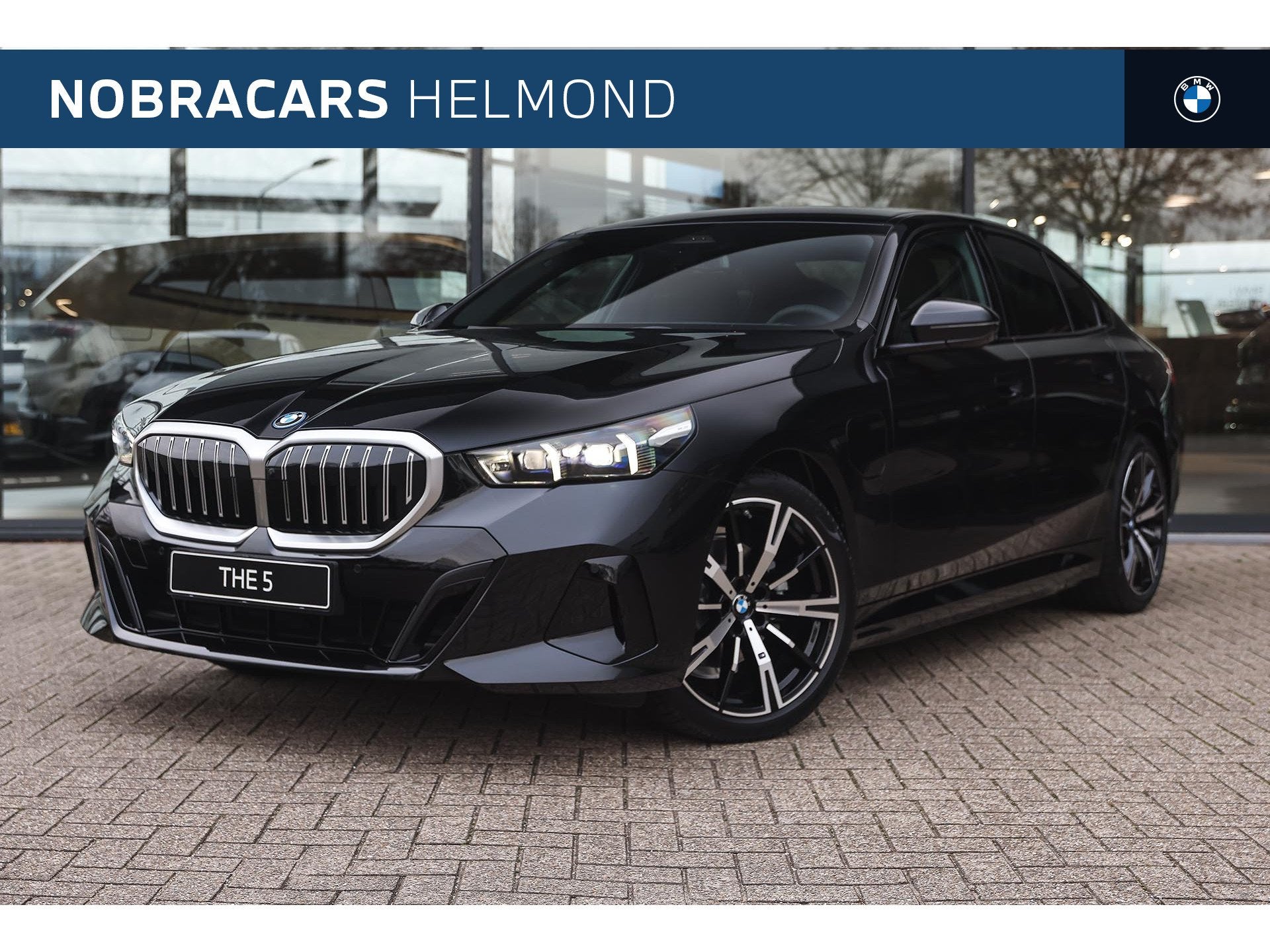 BMW 5 Serie 530e M Sport Automaat / Trekhaak / Adaptieve LED, Automaat, Achterwielaandrijving, Zwart, 4 cilinders