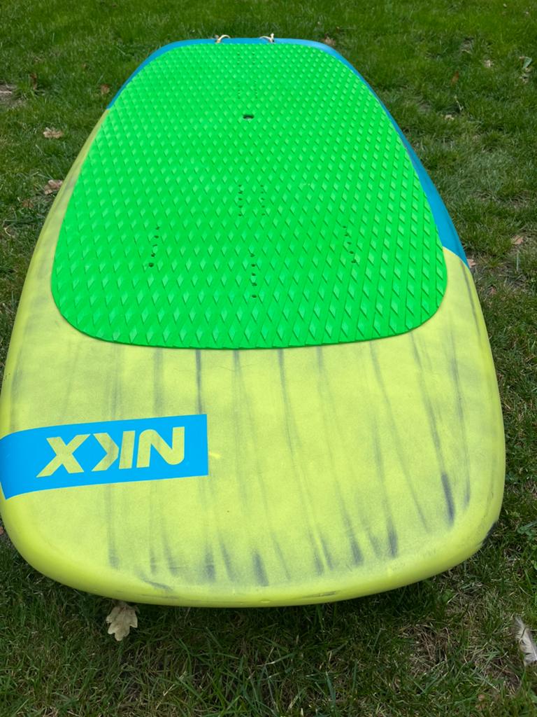 NKX Thruster PRO 5.5 wing foil board, 90 liter, Watersport en Boten, Ophalen of Verzenden, Zo goed als nieuw, Wingsurf-board