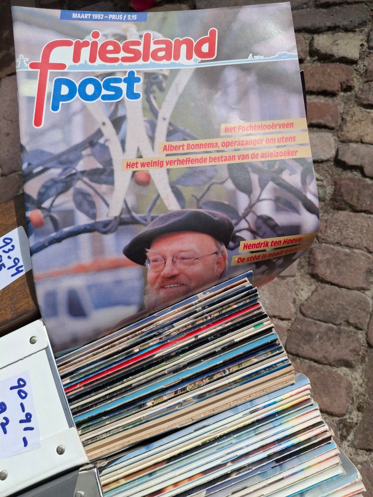 14 jaargangen Friesland Post Tijdschriften Collectie (1981-1, Ophalen of Verzenden, Gelezen, Overige typen