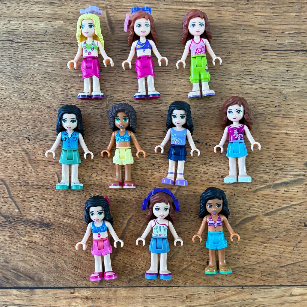 10 LEGO Friends minifigures / minidolls, Gebruikt, Lego, Friends, Ophalen of Verzenden
