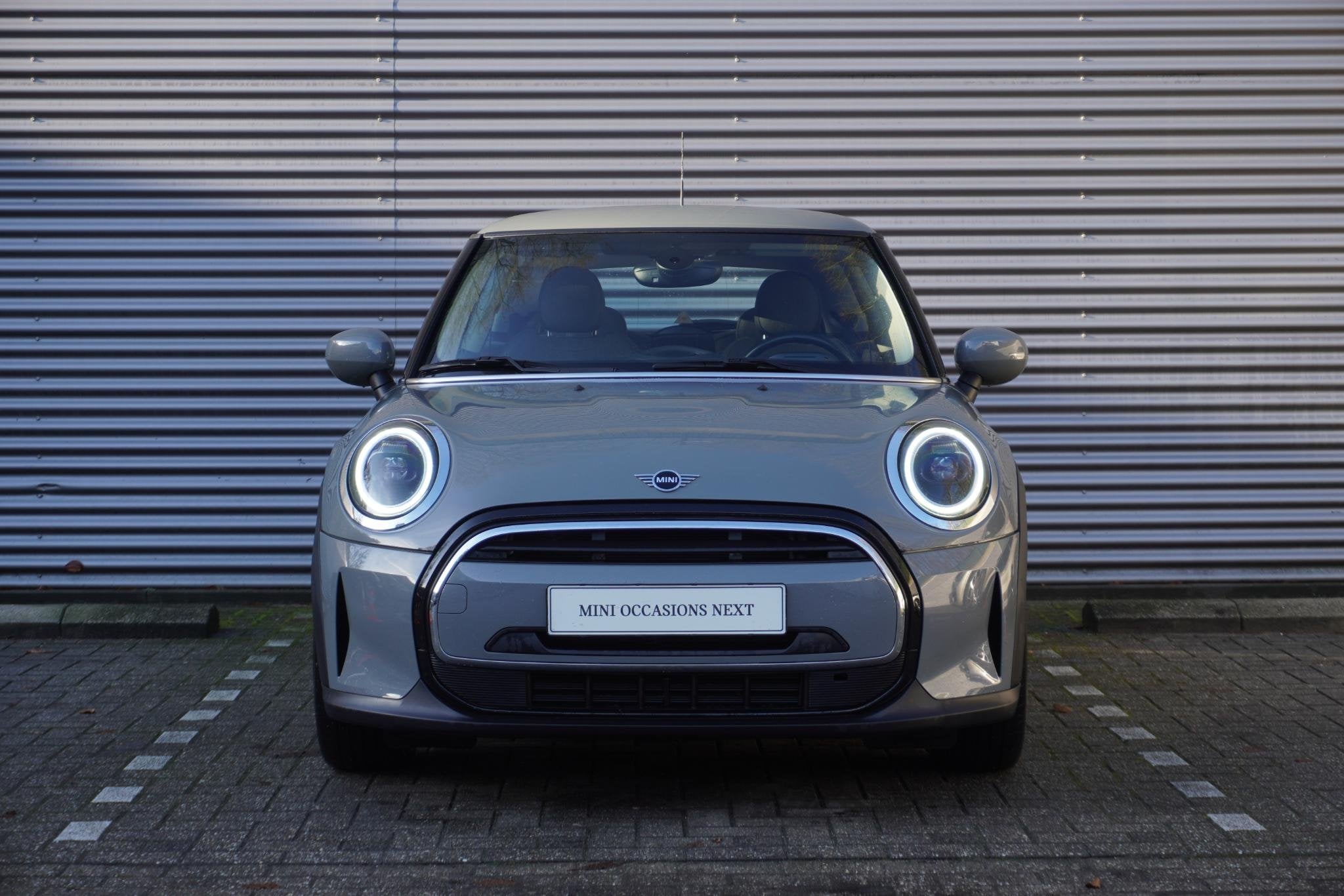 MINI 3-deurs One Classic Uitvoering | Comfort pakket | 16" L, Auto's, Mini, Voorwielaandrijving, Stof, Gebruikt, Met garantie (alle)