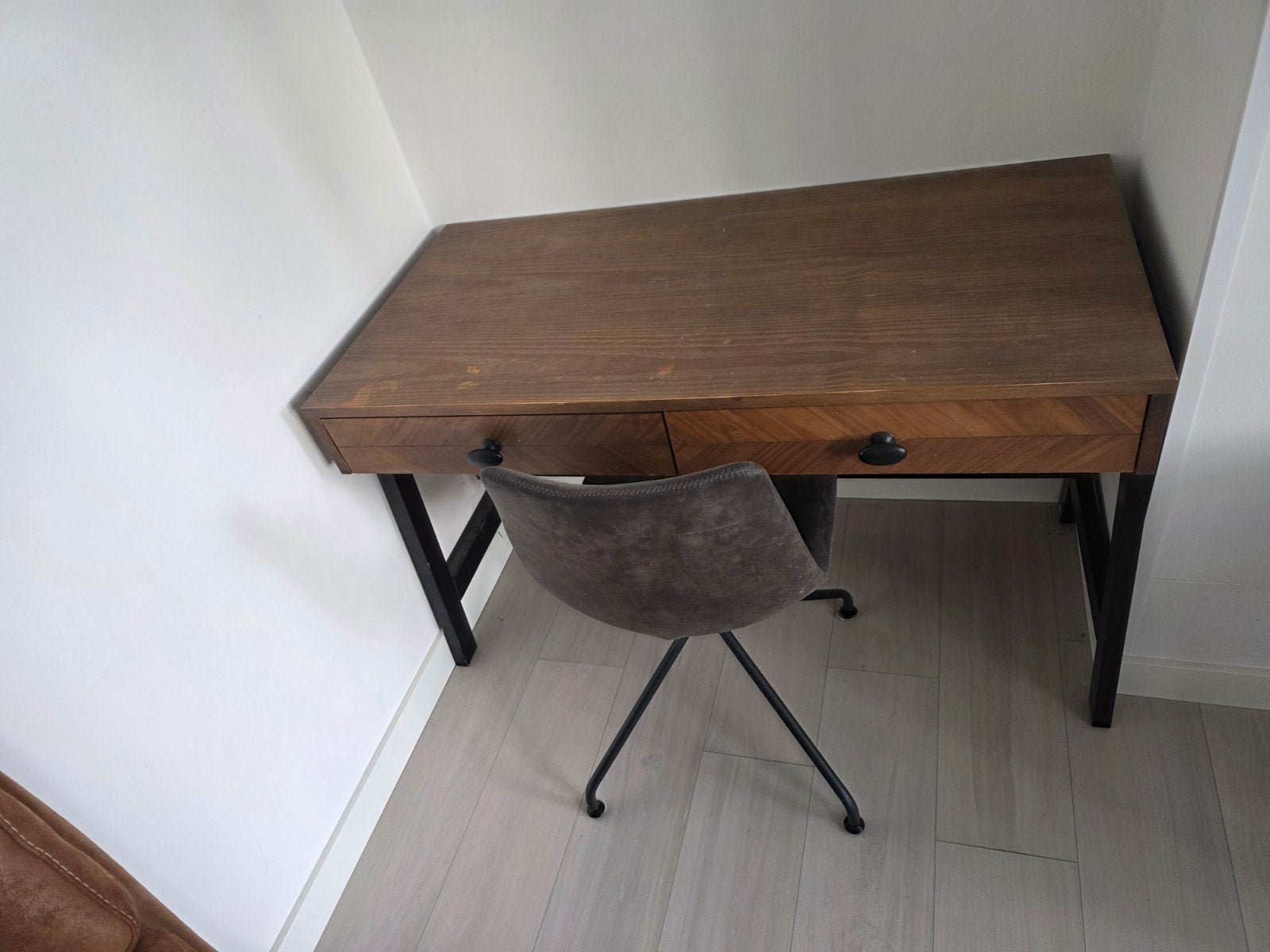 Bureau van 1.20m met stoel - Stompetoren, Huis en Inrichting, Ophalen, Gebruikt, Hout, Bruin
