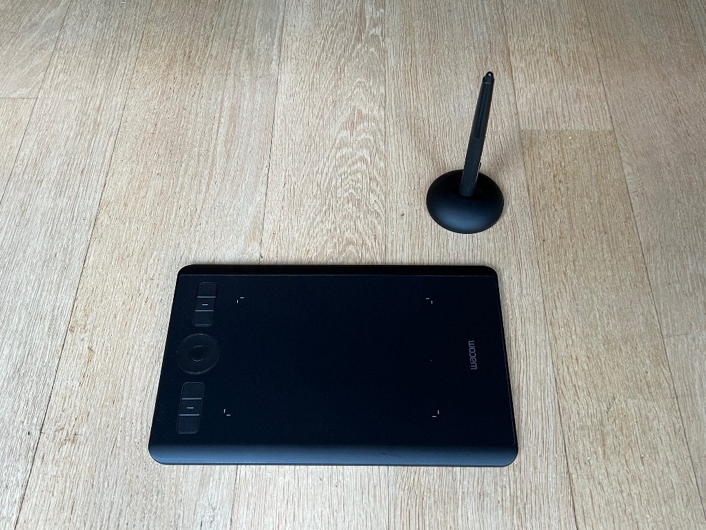 Wacom Intuos Pro Small tablet, Computers en Software, Multi-touch, Ophalen of Verzenden, Zo goed als nieuw, Draadloos