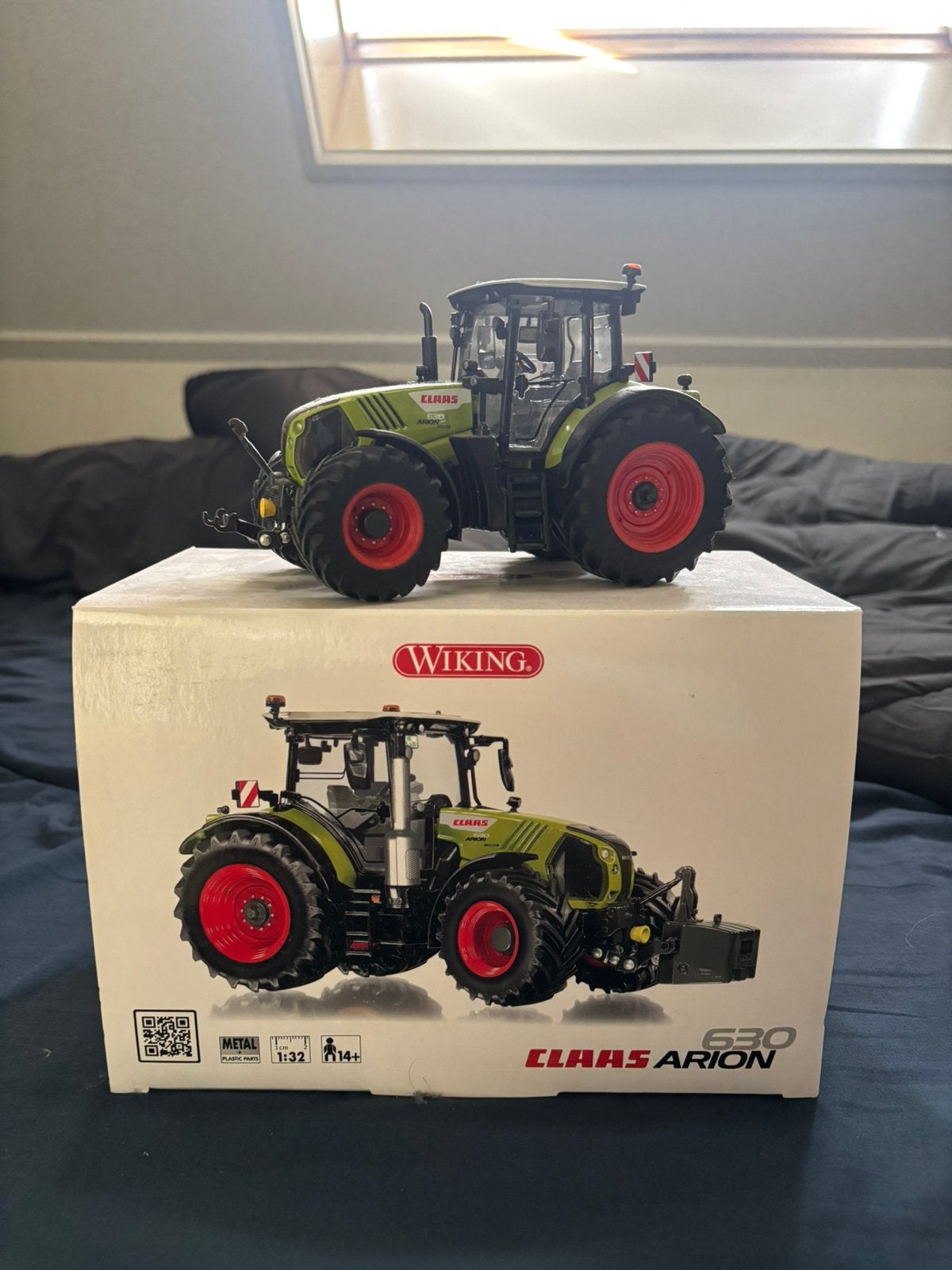 1:32 Claas en Renault, Verzenden, Nieuw, Tractor of Landbouw, Overige merken