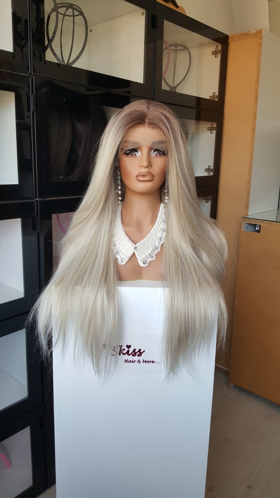 Luxe Lace Pruik: Uitgroei - Gemêleerd ijsblond Extra Dik!, Ophalen of Verzenden, Nieuw, Pruik of Haarverlenging