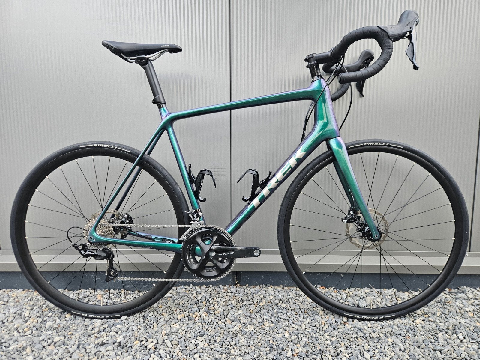 Trek Emonda SL5 Disc carbon racefiets - Shimano 105 - 60cm, 28 inch, Carbon, Zo goed als nieuw, 57 tot 61 cm