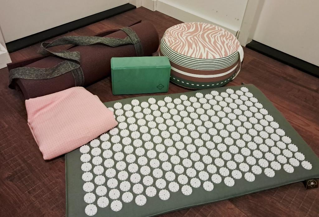 Complete Yoga set, Ophalen of Verzenden, Zo goed als nieuw, Yoga-accessoire